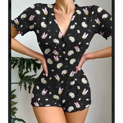 Macaquinho Pijama Com Botões em Suede Personagem
