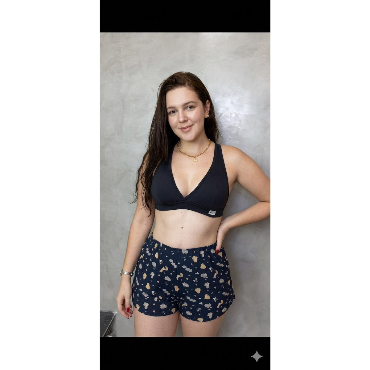 Top feminino poliamida sustentação com bojo  Academia Fitness Treino